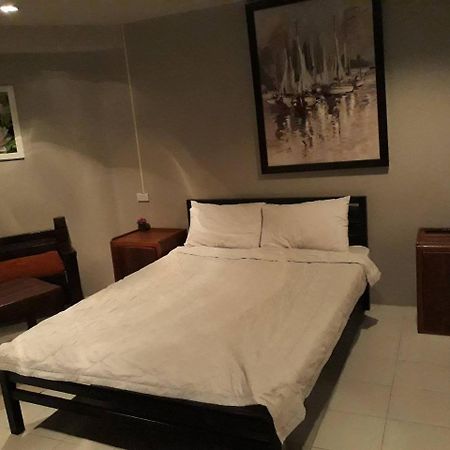 Pk Hostel Ayutthaya Extérieur photo