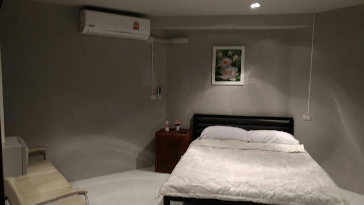 Pk Hostel Ayutthaya Extérieur photo