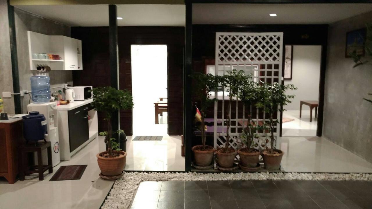 Pk Hostel Ayutthaya Extérieur photo